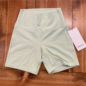 Lululemon Align HR Short 6”, Kohlrabi Green, Size 6